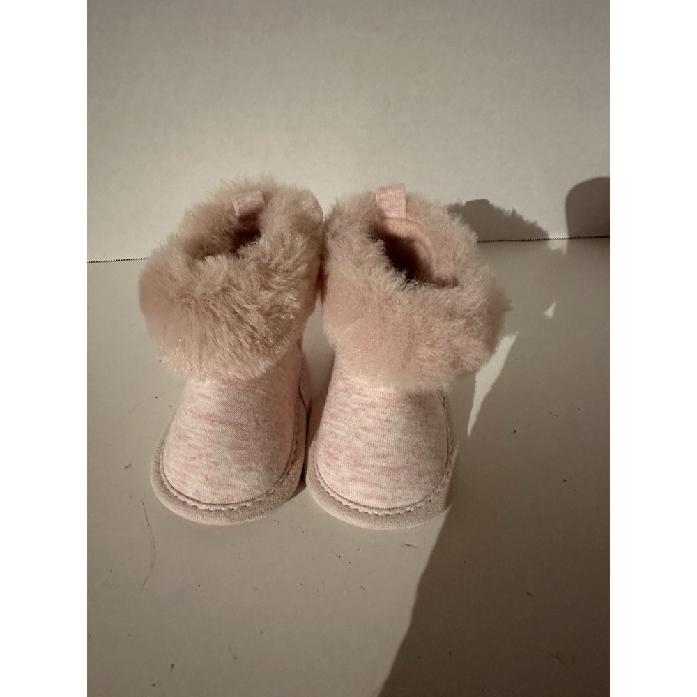 Baby BGosh Girl's Booties NB Pink & White EC Boots Faux Fur Trim